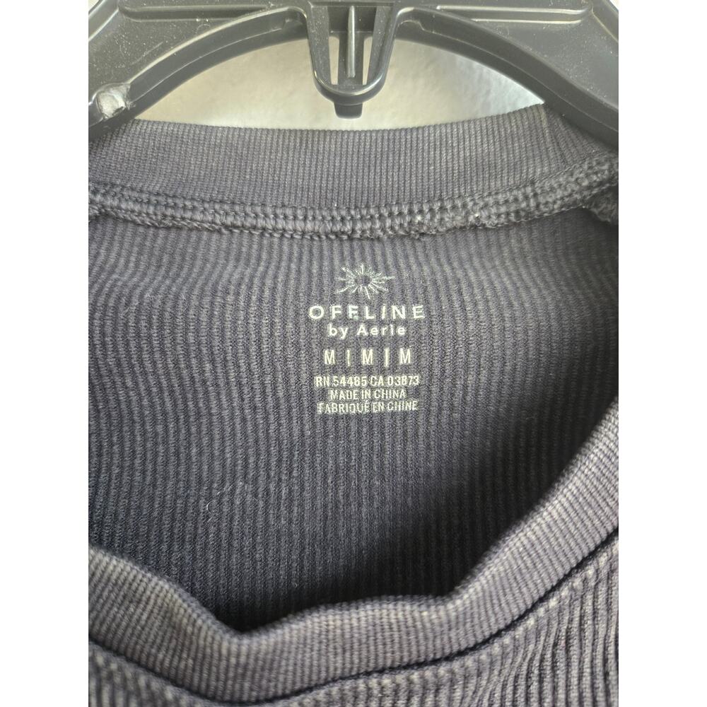 OFFLINE by Aerie Ribbed Seamless Long Sleeve Cropped Athletic Top Black M - Picture 4 of 10
